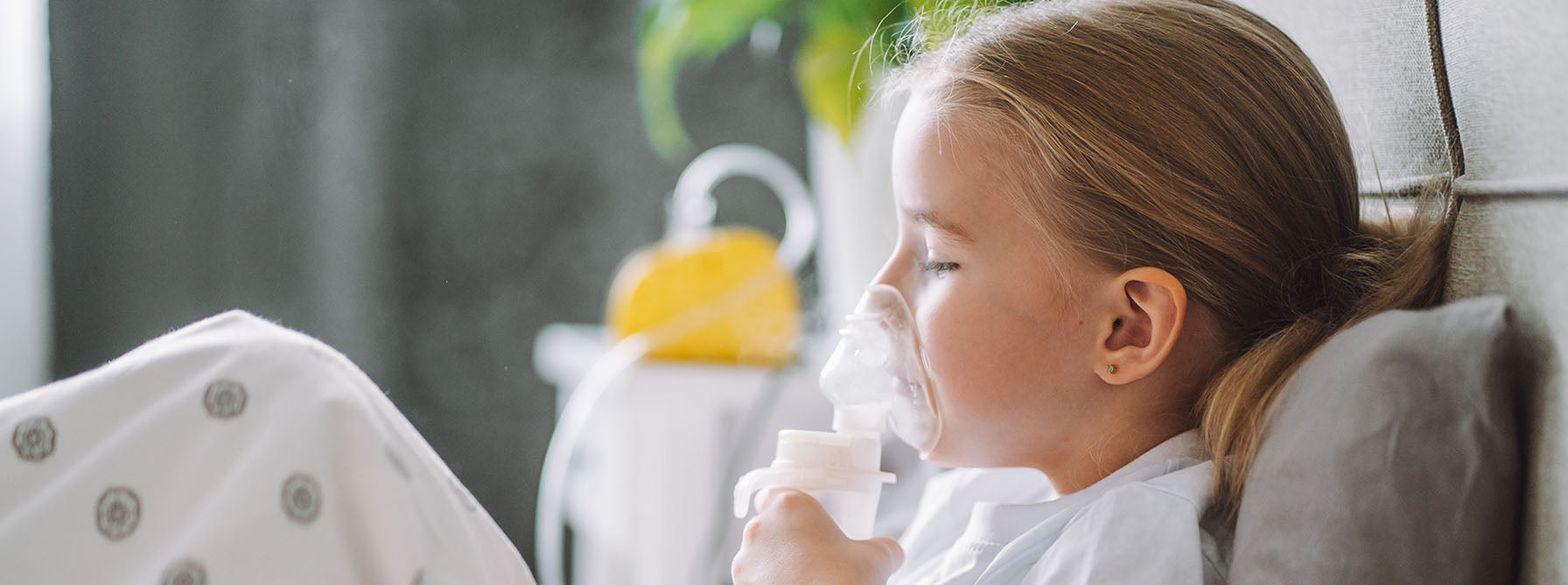 How to Clean Nebulizer Tubing and Mask
